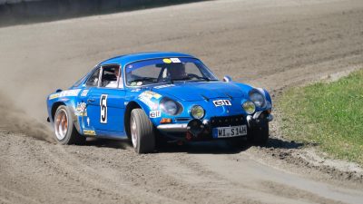 Sport und Oldtimer